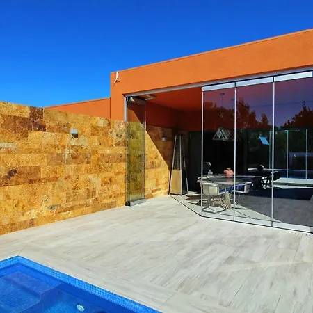 Luxuosa Moradia V4, Cond. L'orangerie, Vilamoura *